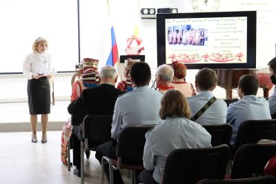 В мире нет милей и краше песен и преданий наших