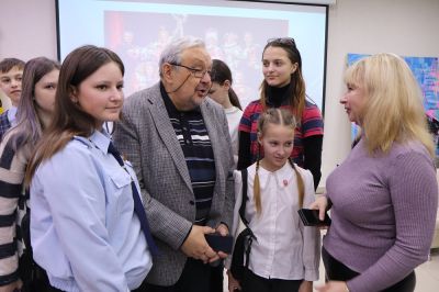 Нести искусство людям – это счастье 