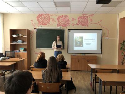 Любя свой край, я воспеваю его красоту