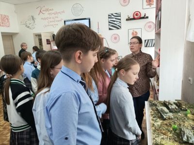 Ваш подвиг будет жить в веках