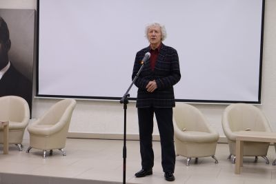 Театральная мастерская «Сквозь огни софитов»