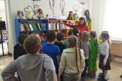Первый класс - в библиотеку в первый раз