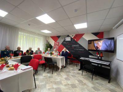 Была весна — весна Победы