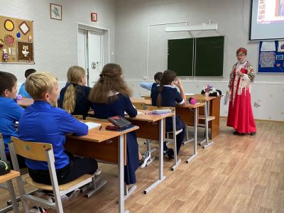 Живая связь времён